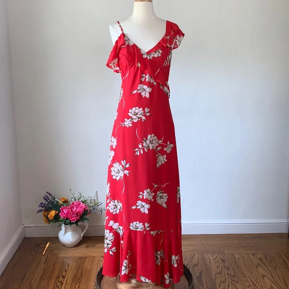 HEARTLOOM Revolve Maxi Dress Dylan Romantic Red Floral Boho Ruffle, Size Small - Picture 1 of 16
